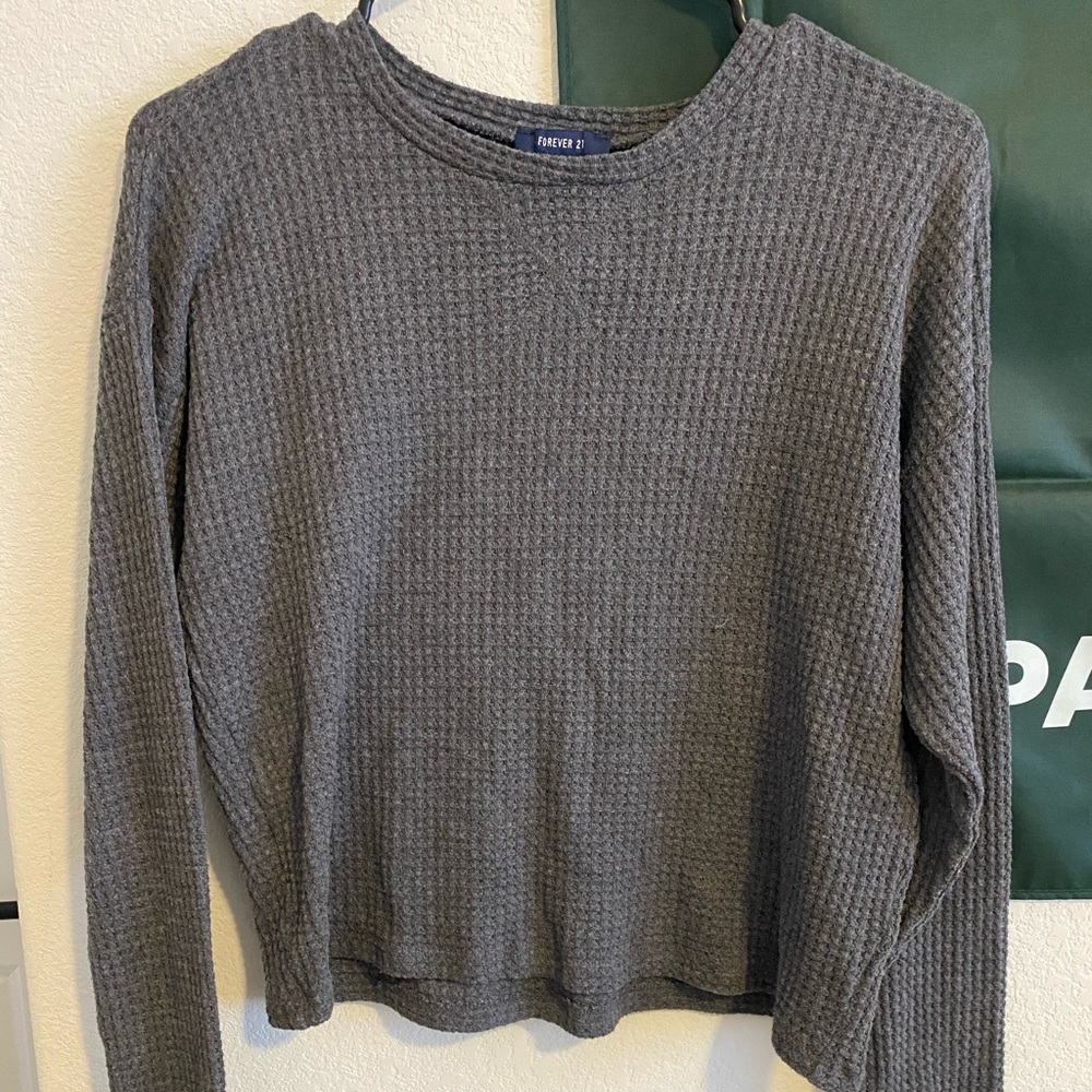 womens long sleeve top
